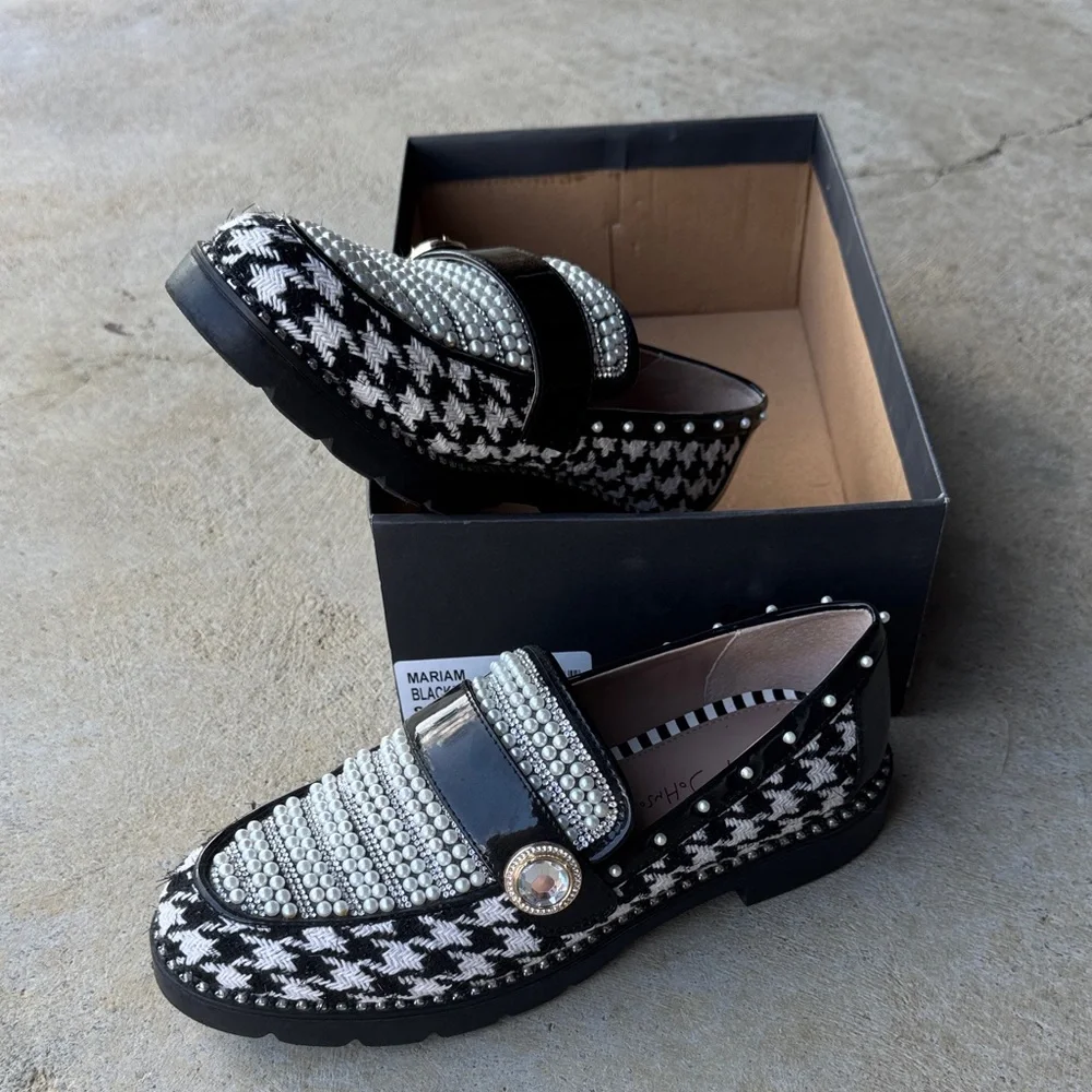 Betsey Johnson- Mariam- Chic Black and White Pearl Loafers - Picture 3 of 7